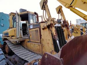 Bulldozer Caterpillar D7R d'occasion à bas prix, 95% neuf, en bon état de fonctionnement - Product Image 2