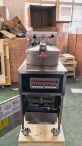 Freidora a Presión Multifuncional Comercial de 25L para Freír Pollo, Pescado y Patatas Fritas, Eléctrica/a Gas - Product Image 2
