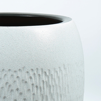 Ensemble de pots de fleurs en céramique texturée blanche, modernes, sur pied, pour commande en gros, décoration de jardin, directement de l'usine