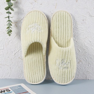 अनुकूलित थोक डिस्पोजेबल स्ट्रिप्ड रंग ऊन चप्पल - Product Image 3