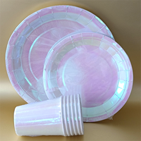 50 pièces d'assiettes en papier jetables dorées, assiettes de camping dorées, fournitures de vaisselle pour fête d'anniversaire, assiettes pour fêtes, dîners, mariages