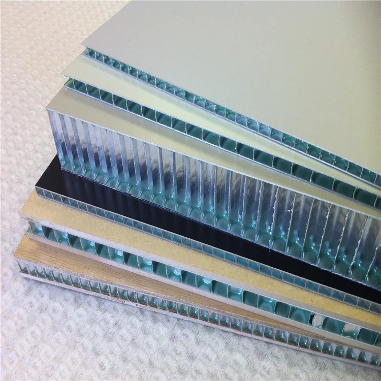 Alüminyum profil 304 201 paslanmaz çelik petek sandviç panel PE/toz boyalı finish