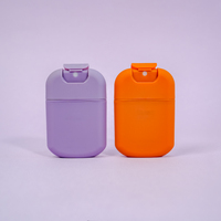 Vente en gros de flacons pulvérisateurs vides en plastique rechargeables de 20/30 ml, format carte de crédit, étiquette privée pour l'emballage des soins bucco-dentaires personnels