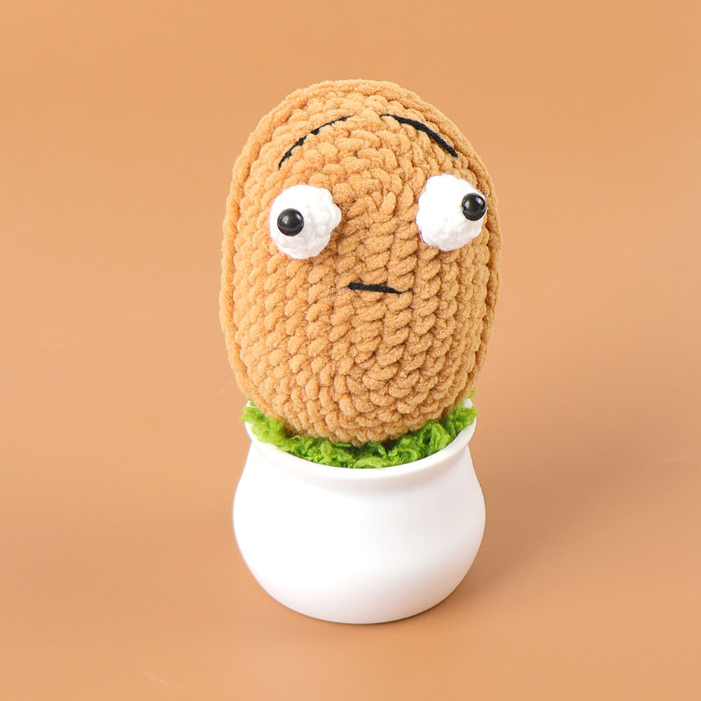 Planta de patata en maceta