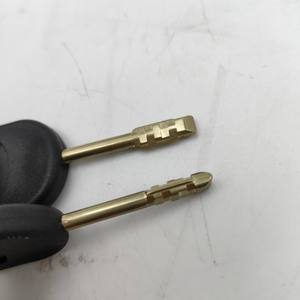 用于福特TRANSIT MK7柴油汽油<span class=keywords><strong>2.2</strong></span> <span class=keywords><strong>2</strong></span>.4 1715043的类型锁定燃油盖和<span class=keywords><strong>2</strong></span>个钥匙9C119K163AA - Product Image 4