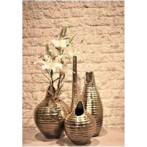 Juego de Jarrones Metálicos de 3 Piezas, Forma Irregular, Decorativos para Interiores - Product Image 1