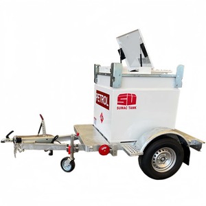 Réservoir <span class=keywords><strong>de</strong></span> carburant mobile Sumac personnalisé <span class=keywords><strong>de</strong></span> 1000 <span class=keywords><strong>litres</strong></span> 2000L avec pompe pour ravitaillement <span class=keywords><strong>de</strong></span> véhicules, en vente - Product Image 6