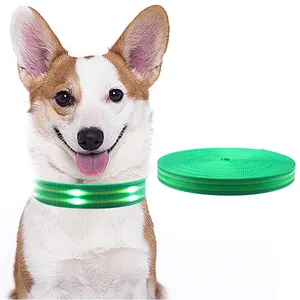 Cinta de cinta reflectante con luz LED verde, cinta de seda de pez reflectante verde de nailon, correas de nailon para collares de perros