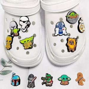 HY Yoda Star Juego STEAM Lethal Company Midnight Bear Wars Venta al por mayor de dijes para zuecos a granel Dijes para zuecos Dijes para el Día de San Valentín y Pascua - Product Image 2