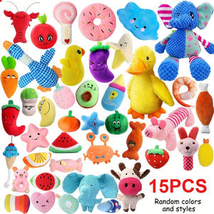Lot de 15 jouets couineurs pour chiens – Ensemble économique de jouets à mâcher en peluche douce pour chiots, formes variées de fruits et d'animaux pour chiens de petite et moyenne taille - Product Image 2
