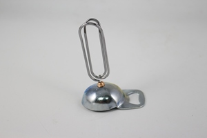 Herramienta ajustable para abrir tapas de tornillos y tapas de botellas, que ahorra trabajo y utiliza varillas metálicas. - Product Image 1