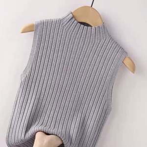 I-0669 Hot Selling Women's Retro Chic <b>Sleeveless</b> <b>Top</b> Summer Casual Striped Knitted Vest Short Length Half Neck Wide Pit Design - Product Image 2