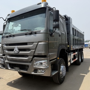 Camion à benne basculante Haowo 50 mètres cubes de capacité de charge élevée 6x4 8x4 12 roues 10 roues diesel tour à gauche camion à benne basculante utilisé - Product Image 1