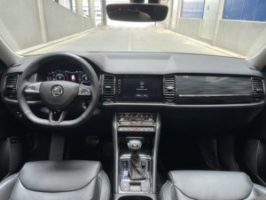 2020 <span class=keywords><strong>Skoda</strong></span> <span class=keywords><strong>Kodiak</strong></span> 5 places SUV de taille moyenne usine directe 2WD voiture à essence avec sièges en cuir direction à gauche - Product Image 4