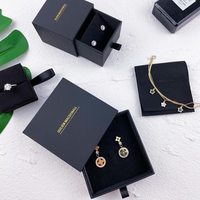 Caja de Joyería Blanca Personalizada con Cajón Deslizable, Inserto de Terciopelo, Logotipo en Lámina Dorada, Caja de Regalo para Anillos, Aretes y Collares