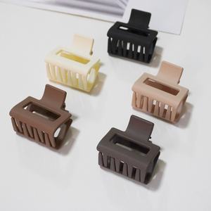 Tamaño mediano 4Cm5Cm Marrón Frosted Hair Claw Square Cross-Border Clip-On High Ponytail Accesorios para el cabello Pintura de <span class=keywords><strong>goma</strong></span> Tiburón - Product Image 3