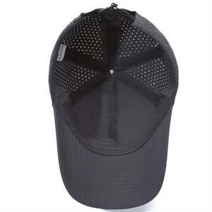 Casquette de baseball décontractée en maille fine respirante pour l'été unisexe 100% polyester, boucle en cuivre doré à 6 panneaux, sports à grosse tête - Product Image 2