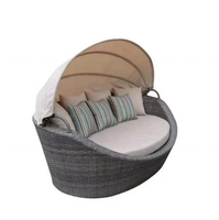Muebles de jardín al aire libre Juego de sofá de ratán de aluminio Mesa de lujo Teapoy Bistro Set Daybed