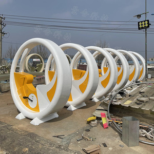 Vélos à pédales en plastique pour usage commercial, capacité 100-500 kg, 5-10 passagers - Product Image 1