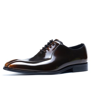 Chaussures Oxford en cuir vert italien haut de gamme, fabriquées à la main avec un design gravé au laser, élégantes et formelles - Product Image 3