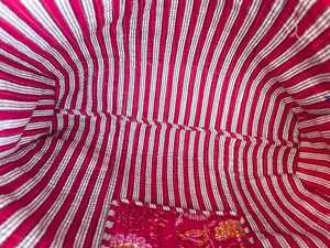 กระเป๋าผ้าฝ้ายลายควิลท์ งานฝีมือพิมพ์ลายบล็อกแบบดั้งเดิม กระเป๋าสะพายไหล่สำหรับเดินทางและช้อปปิ้ง - Product Image 6