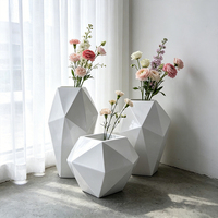 Pot Bunga Lantai Fiberglass Eropa Vas Besar Planter Fiberglass Kustom Dekorasi Pernikahan Hotel Ornamen Dekorasi Taman Rumah