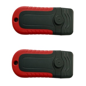 Safety Razor Blade Scraper for Glass Clean Paint and Old Label Decal Sticker Remover - Product Image 6