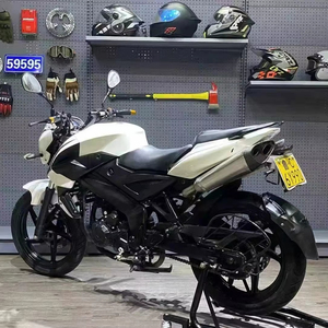 Motocicleta Honda CB250F Hornet Usada, de Gasolina, Todoterreno/Urban, 250cc, Fabricada en China, Más de 80km/h - Product Image 3