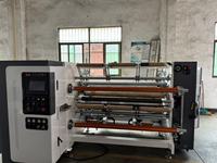 Machine de stratification et de refente à chaud YL-407 pour film conducteur TPU PET et ruban adhésif 30KW puissance 0-80 M/Min vitesse