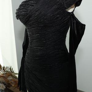 Sharon Said SF017 Elegante Vestido de Encaje Negro con Guantes, Manga Larga, para Boda, Fiesta Formal, Gala o Invitada (Sin Stock) - Product Image 5