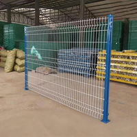 Malla de Alambre Soldada Galvanizada Ecológica con Recubrimiento de PVC 3D de 6 Pies (2.23*2.9m) Anti-Escalada para Pared Perimetral de Jardín