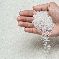 Granulés de polyéthylène vierge de qualité alimentaire HDPE / LDPE / LLDPE, résine de polyéthylène haute résistance pour les conduites d'eau et les produits plastiques