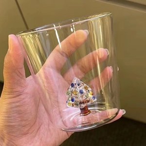 Yeni Tasarım 3D Noel Ağacı Şeffaf Cam Bardak, Sevimli Tatil Bardağı, Arkadaşlar ve Aileler İçin Noel Hediyesi Olarak İçecek Kullanımı İçin - Product Image 2