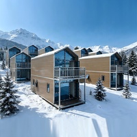 Maisonnette moderne de luxe, préfabriquée, portable, modulaire, en conteneur, pour une vie de villégiature.