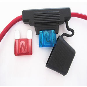 Portafusibles de Cuchilla en Línea 8AWG / 10AWG Tipo Maxi Premium + Fusibles de <span class=keywords><strong>50</strong></span> AMP, Portafusibles de Cuchilla Impermeable para Motocicleta - Product Image 3