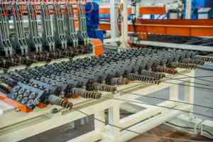 เครื่องเชื่อมลวดตาข่ายสแตนเลสอัตโนมัติเต็มรูปแบบ ยี่ห้อ Yizhou รุ่น GWC-C-2500 สำหรับลวดขนาด 3.5-7.5 มม. - Product Image 3