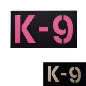 Bagliore colorato nel buio chiedi di accarezzare il cane di servizio Patch cane di servizio Patch di K-9 verde bandiera rosa Patch per la borsa tattica uniforme - Product Image 3