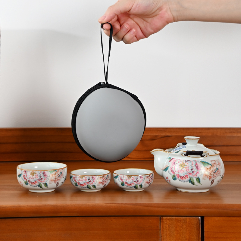 Bouilloire/tasse pingouin brodée (emballage simple)