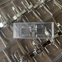 Badge transparent en plastique interchangeable avec pince crocodile pour affichage de nom sur badge nominatif de supermarché ou de lieu de travail