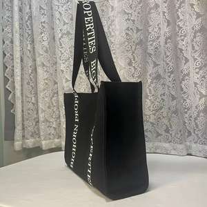 Sac fourre-tout en toile personnalisé de grande taille, logo imprimé recyclé, design de lettres, avec poche et fermeture éclair, sac de shopping - Product Image 3