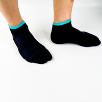 Chaussettes de yoga Tabi unisexe personnalisables avec logo, respirantes, tricotées, à deux orteils, antidérapantes, pour le sport, vente en gros OEM
