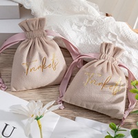 Sac à cordon gris avec logo personnalisé, pochette en daim doux, logo imprimé en sérigraphie ou en relief pour bijoux, colliers, cosmétiques, chaussures, emballage cadeau