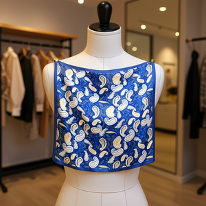 Foulard Paisley Quadrato 70x70Cm in Seta Stampata, Accessorio Moda Donna - Product Image 2