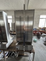 Machine à kebab/shawarma à gaz rotative 5 brûleurs en acier inoxydable facile à nettoyer pour restaurant et hôtel