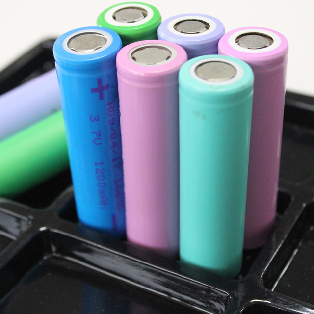 3.7v 3000mah  15A 20A 18650 Rechargeable Lithium Ion Battery Cell 3000mah Li Ion 18650 Battery Pack