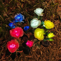 Lampe solaire de jardin LED RGB imperméable d'extérieur IP65 Blanc chaud Lampe à fleurs de rose pour la décoration de la cour de Noël Chemin Lumière de rose