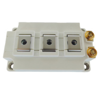 Module IGBT 1700V 150A demi-pont à faibles pertes de commutation pour onduleurs et servomoteurs, compatible pin à pin avec FF150R17KE4