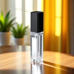 Lumière LED brillant à lèvres avec miroir logo personnalisé haut - Product Image 6