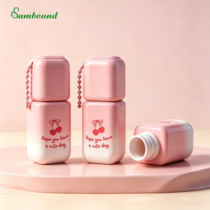 Botella de Brillo Labial Cuadrada Personalizada de 4ml con Cadena Colgante, Botella de Colorete Líquido con Gancho, Tapa PETG, Tubo de Brillo Labial Totalmente Transparente con Logotipo UV - Product Image 5