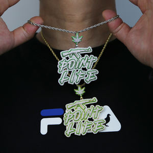 Perhiasan pria Hip Hop Baru desain titik tembak huruf tulisan keren CZ fluoresensi Enamel kalung liontin menyala dalam gelap - Product Image 6